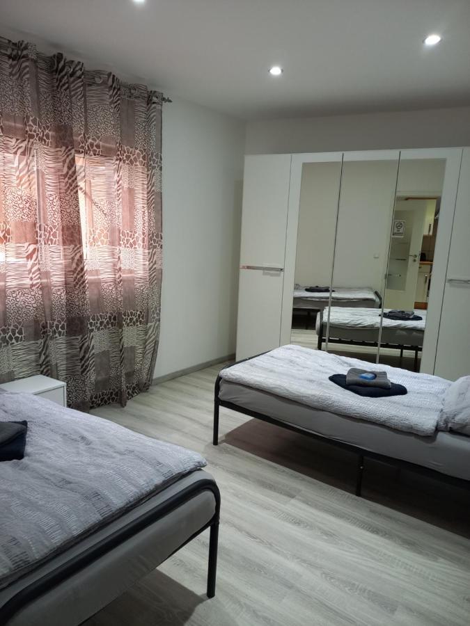 Monteurwohnung Loiching Bagian luar foto