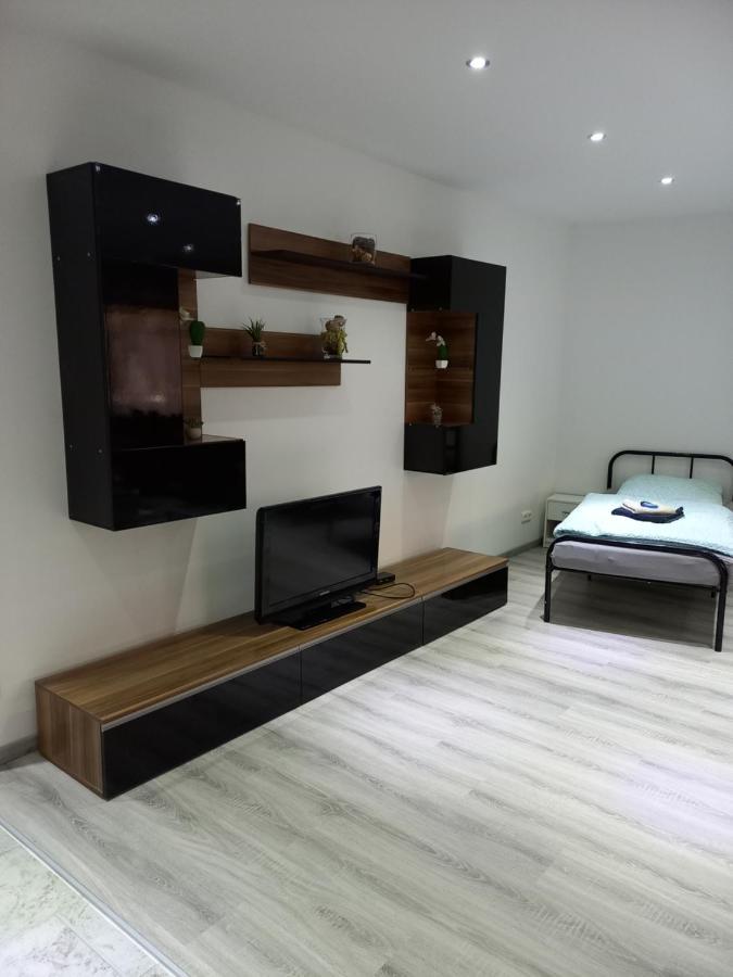 Monteurwohnung Loiching Bagian luar foto